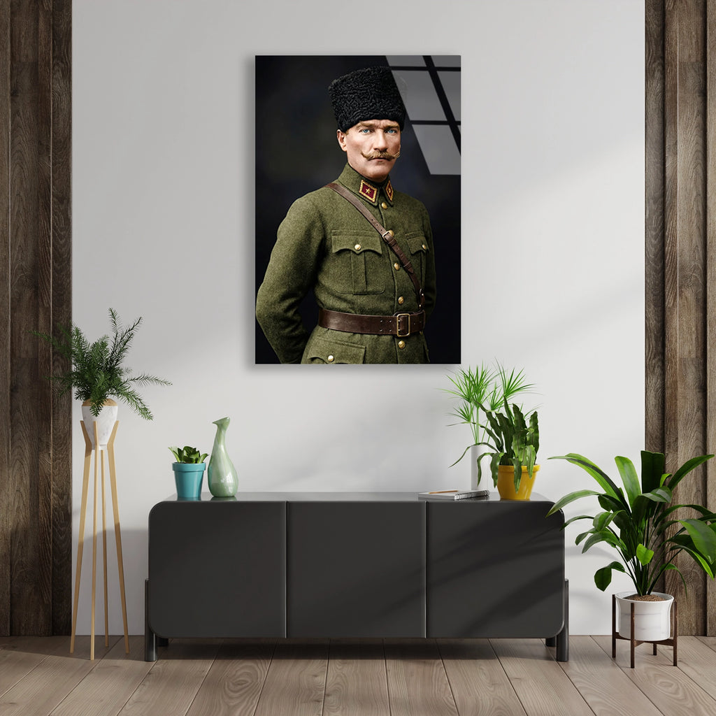 ATATÜRK KALPAKLI KOMUTAN - CAM TABLO - DEG0582