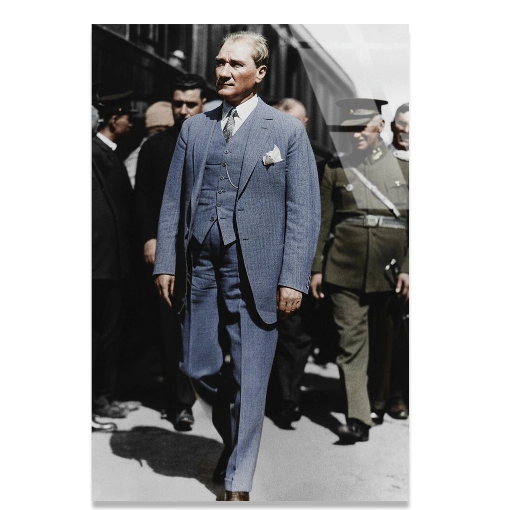 ATATÜRK MAVİ TAKIM ELBİSE - CAM TABLO - DEG0588