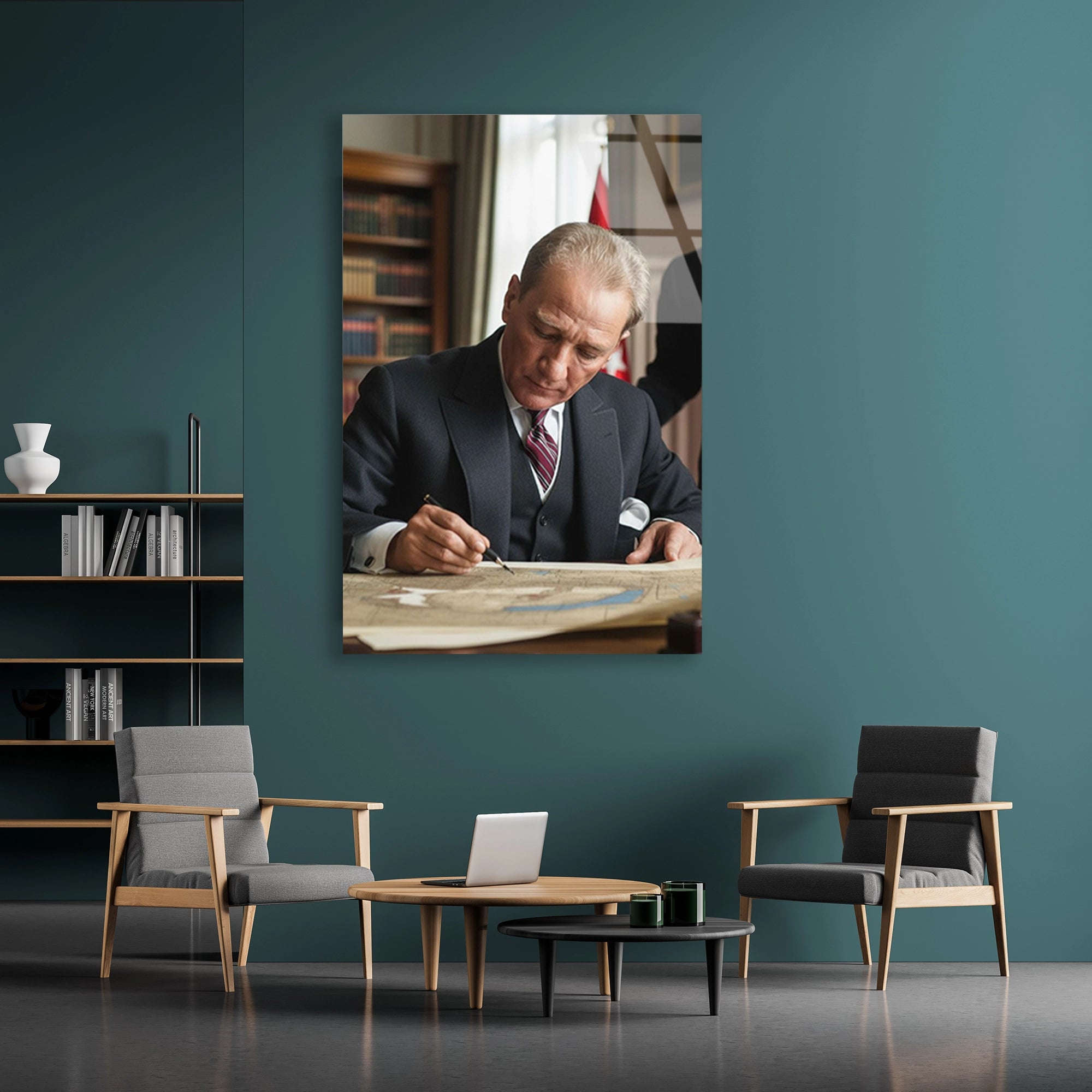 ATATÜRK ÇALIŞMA MASASINDA - CAM TABLO - DEG0595