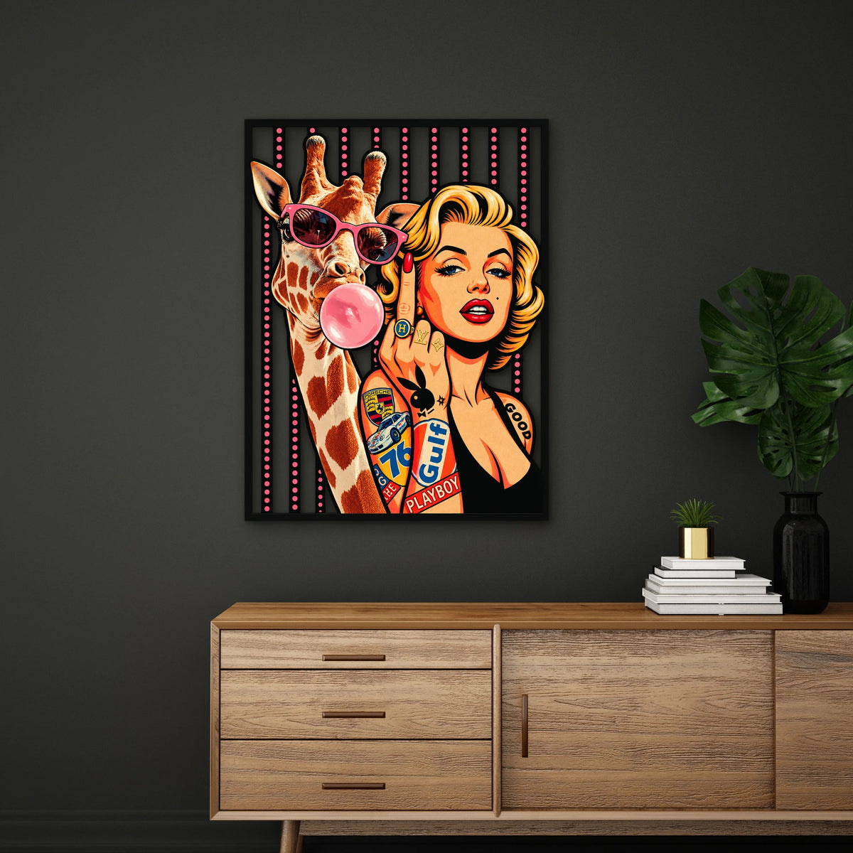Pop Art Zürafa ve Sarışın İkon Metal Tablo DEC0356