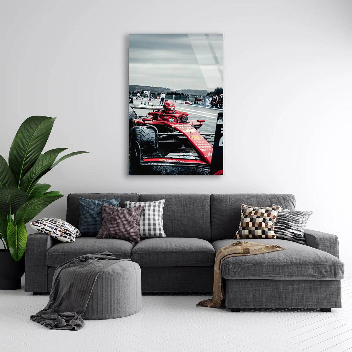 Ferrari Pit Yolu F1 Cam Tablo – Formula 1 Duvar Dekoru - DEG0835