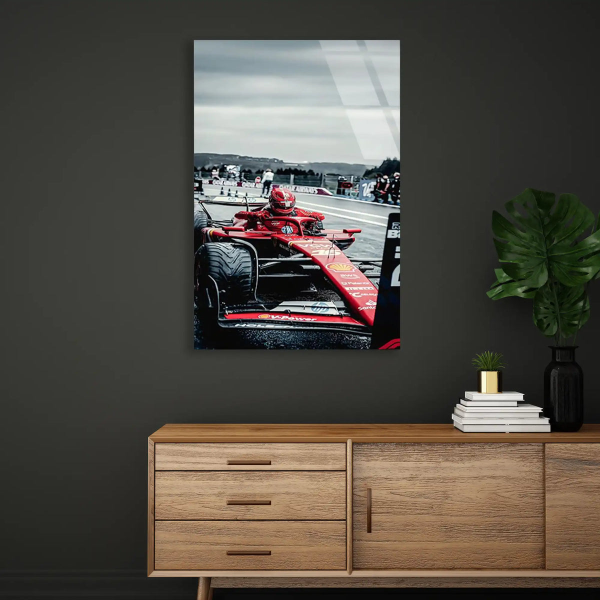 Ferrari Pit Yolu F1 Cam Tablo – Formula 1 Duvar Dekoru - DEG0835