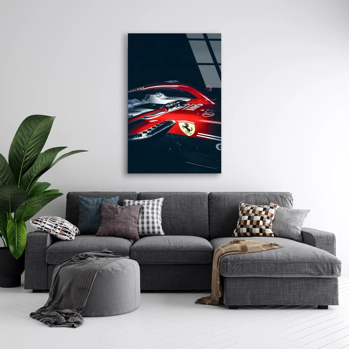 Ferrari Yakın Çekim F1 Cam Tablo – Formula 1 Duvar Dekoru - DEG0866