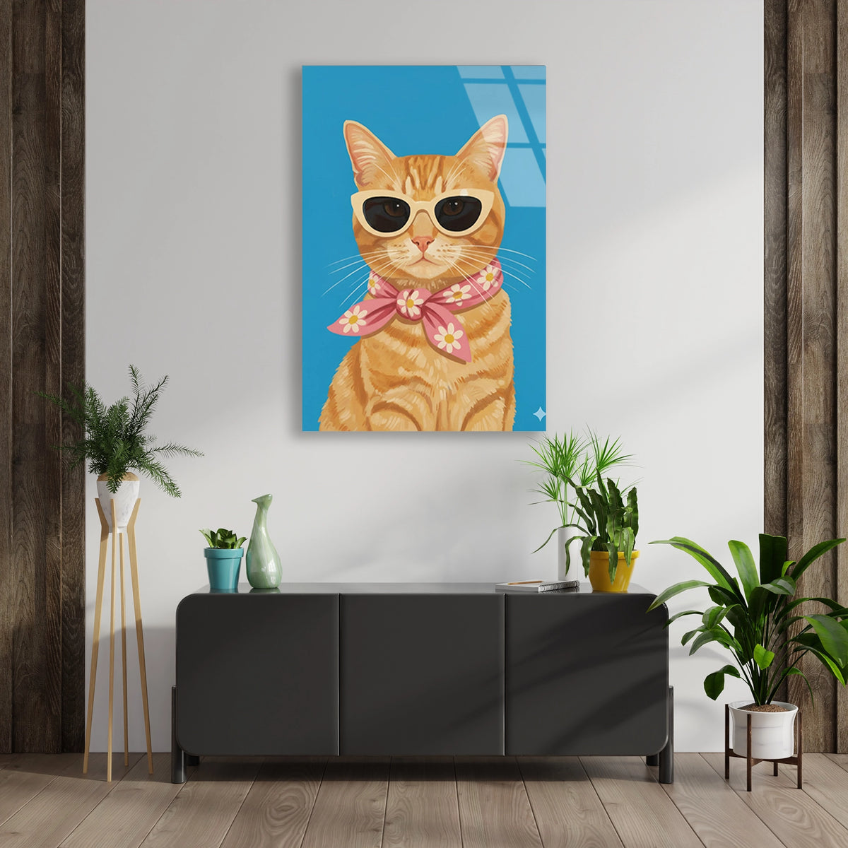 Gozluklu Turuncu Kedi Cam Tablo