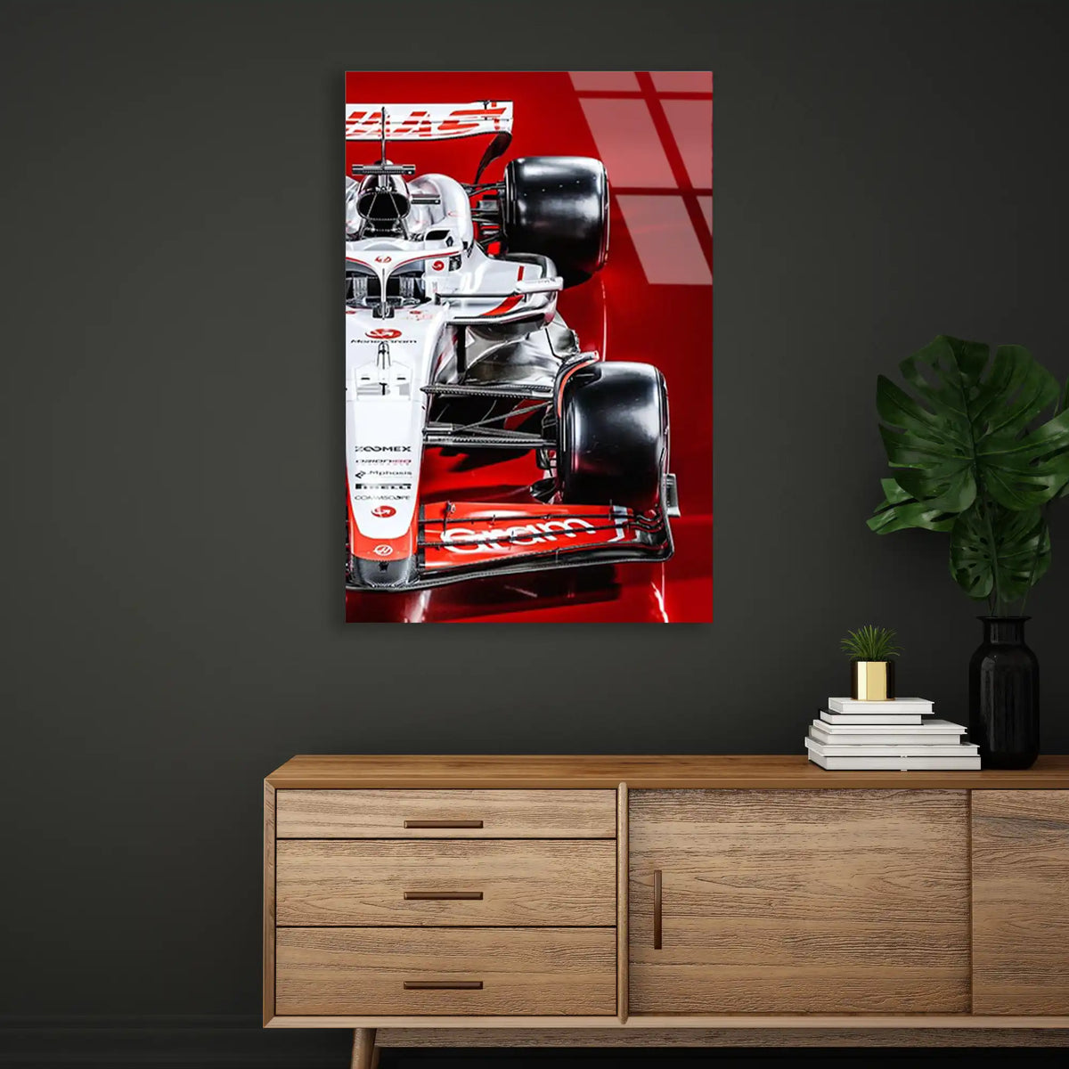 Haas F1 Aracı F1 Cam Tablo – Formula 1 Duvar Dekoru - DEG0841