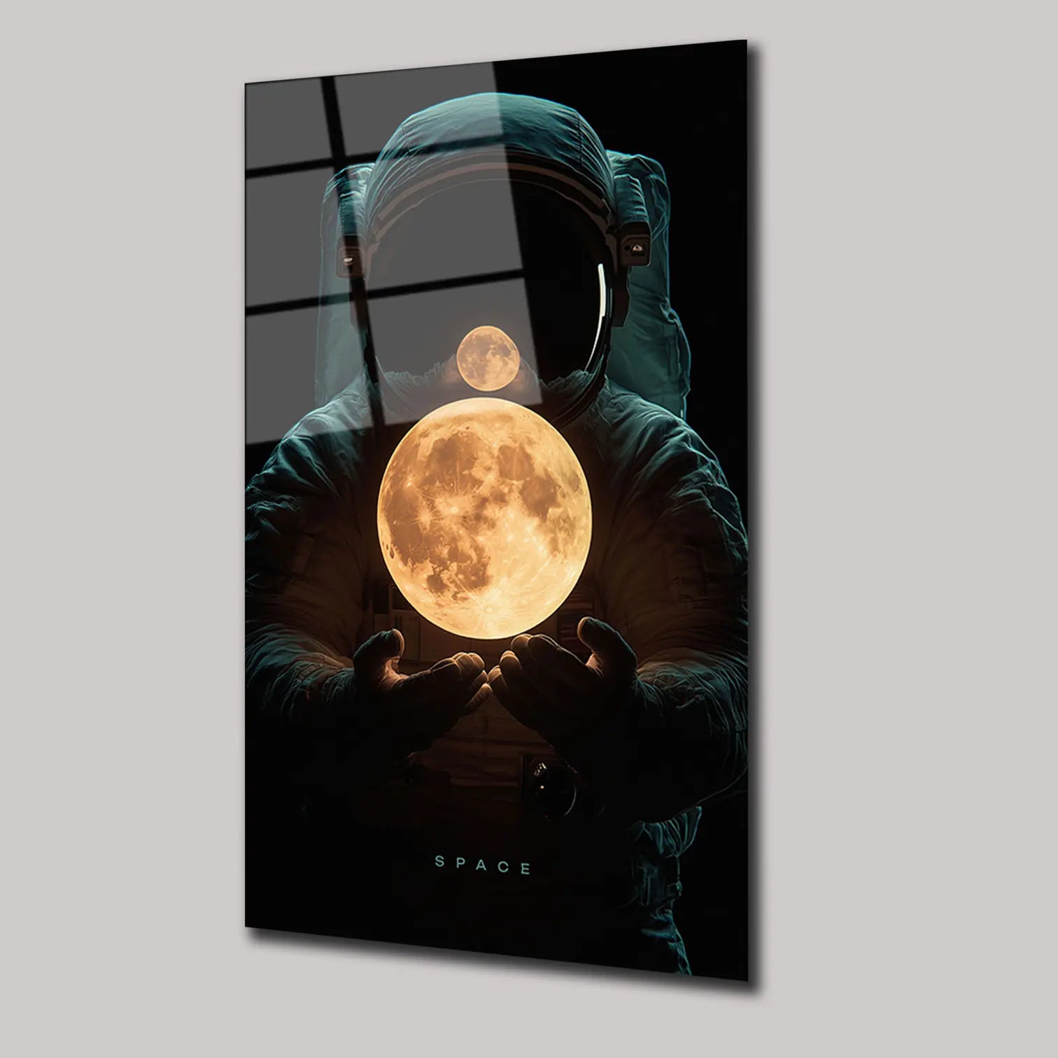 ASTRONUTUN ELİNDEKİ AY - CAM TABLO - DEG0154