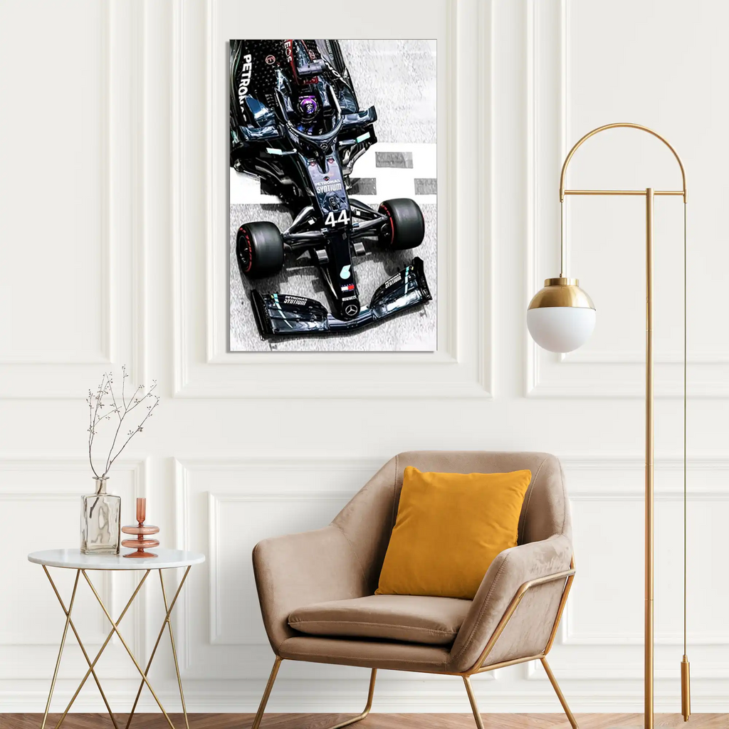 Mercedes 44 Üstten Görünüm F1 Cam Tablo – Formula 1 Duvar Dekoru - DEG0856