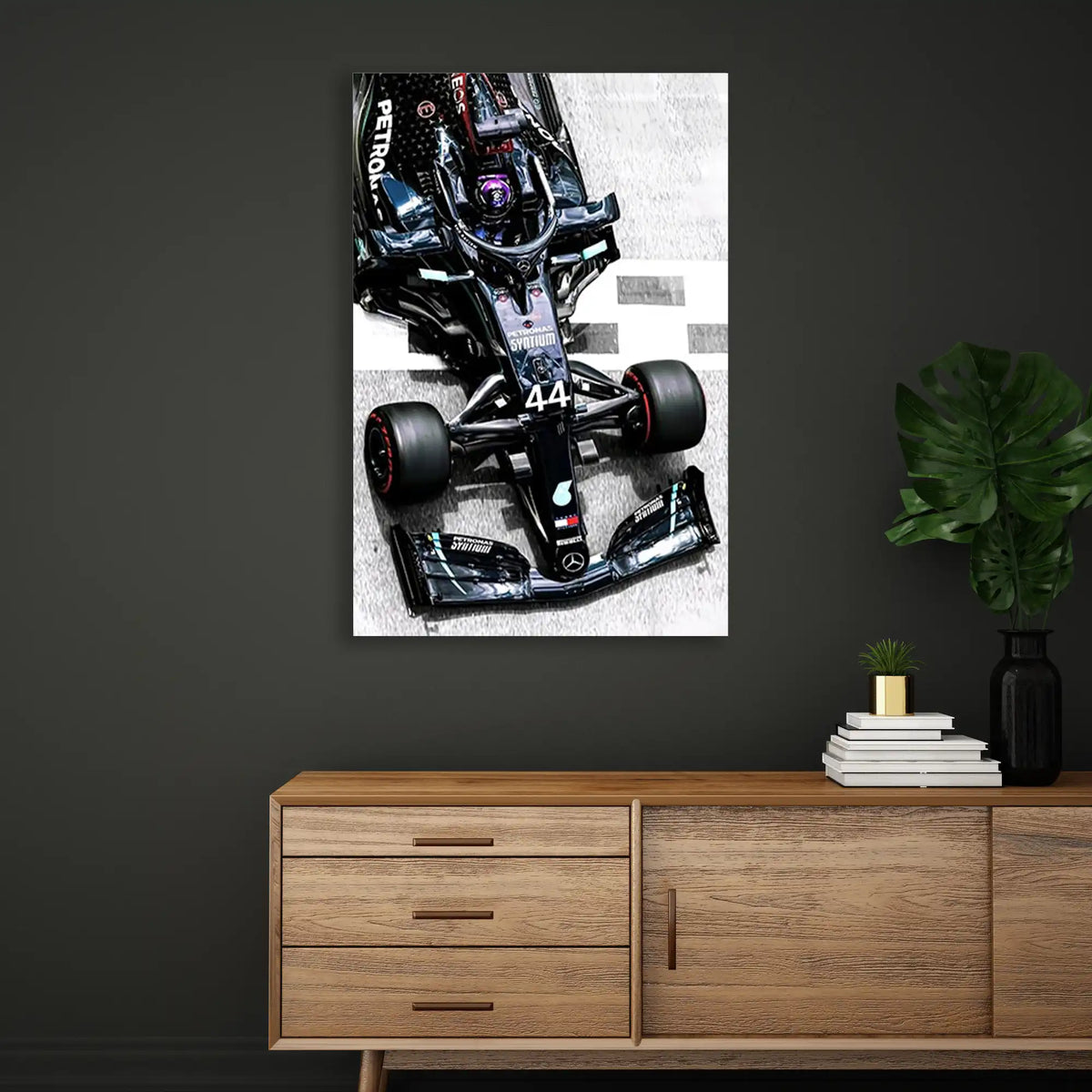 Mercedes 44 Üstten Görünüm F1 Cam Tablo – Formula 1 Duvar Dekoru - DEG0856