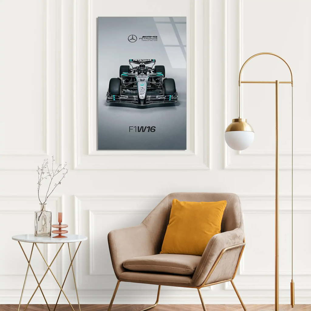Mercedes F1 W16 Önden F1 Cam Tablo – Formula 1 Duvar Dekoru - DEG0863