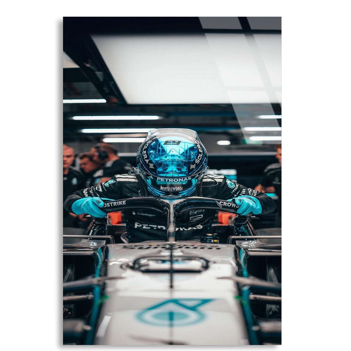 Mercedes Garaj Pilotu F1 Cam Tablo – Formula 1 Duvar Dekoru - DEG0876