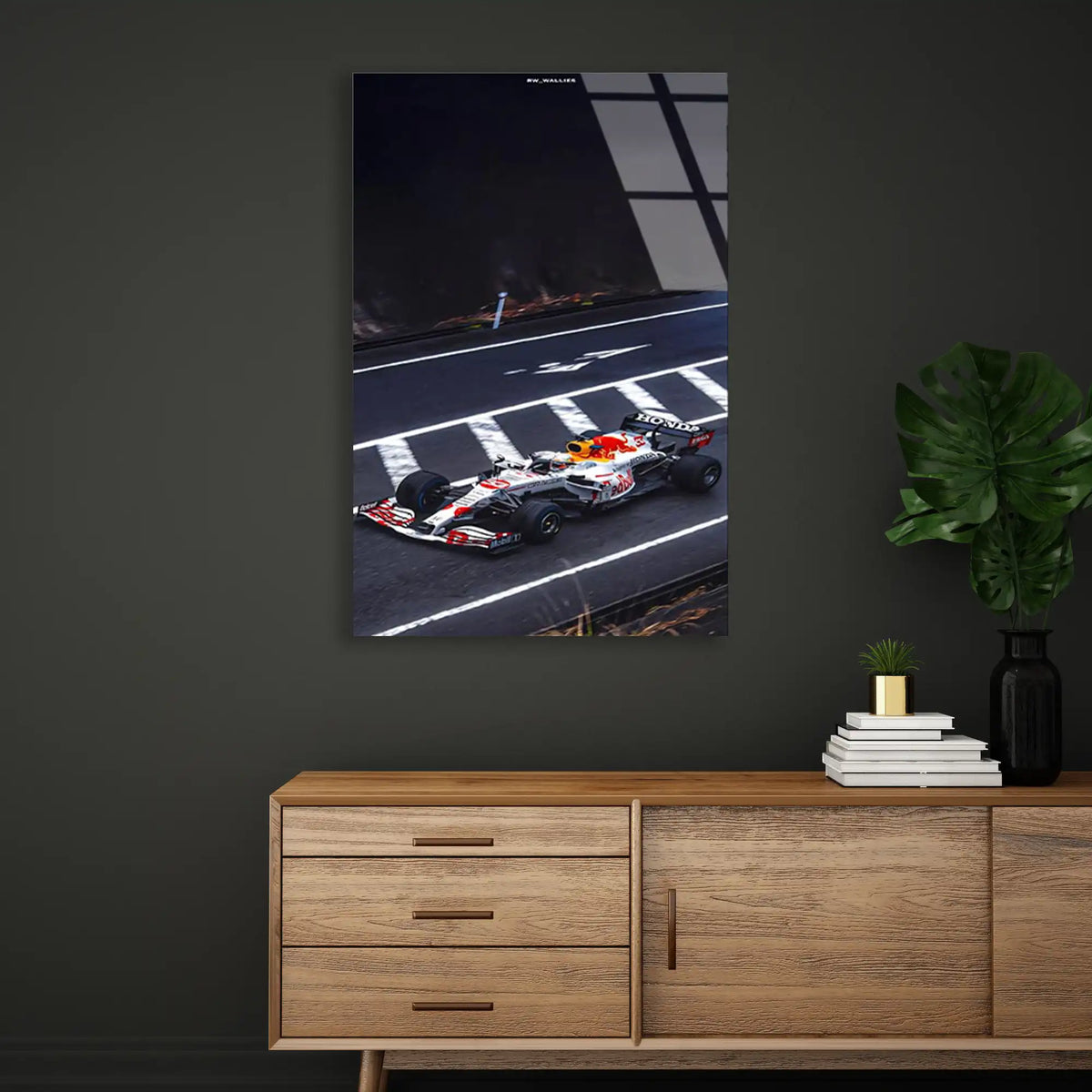Red Bull Gece Start Çizgisi F1 Cam Tablo – Formula 1 Duvar Dekoru - DEG0885