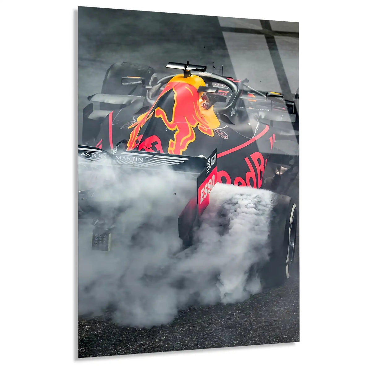 Red Bull Lastik Yakma F1 Cam Tablo – Formula 1 Duvar Dekoru - DEG0865