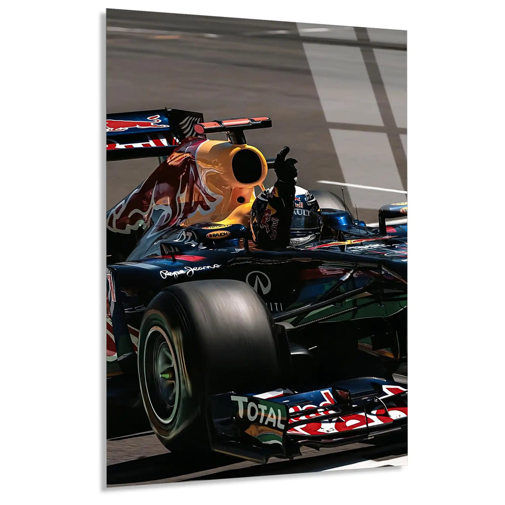 Red Bull Zafer Anı F1 Cam Tablo – Formula 1 Duvar Dekoru - DEG0816
