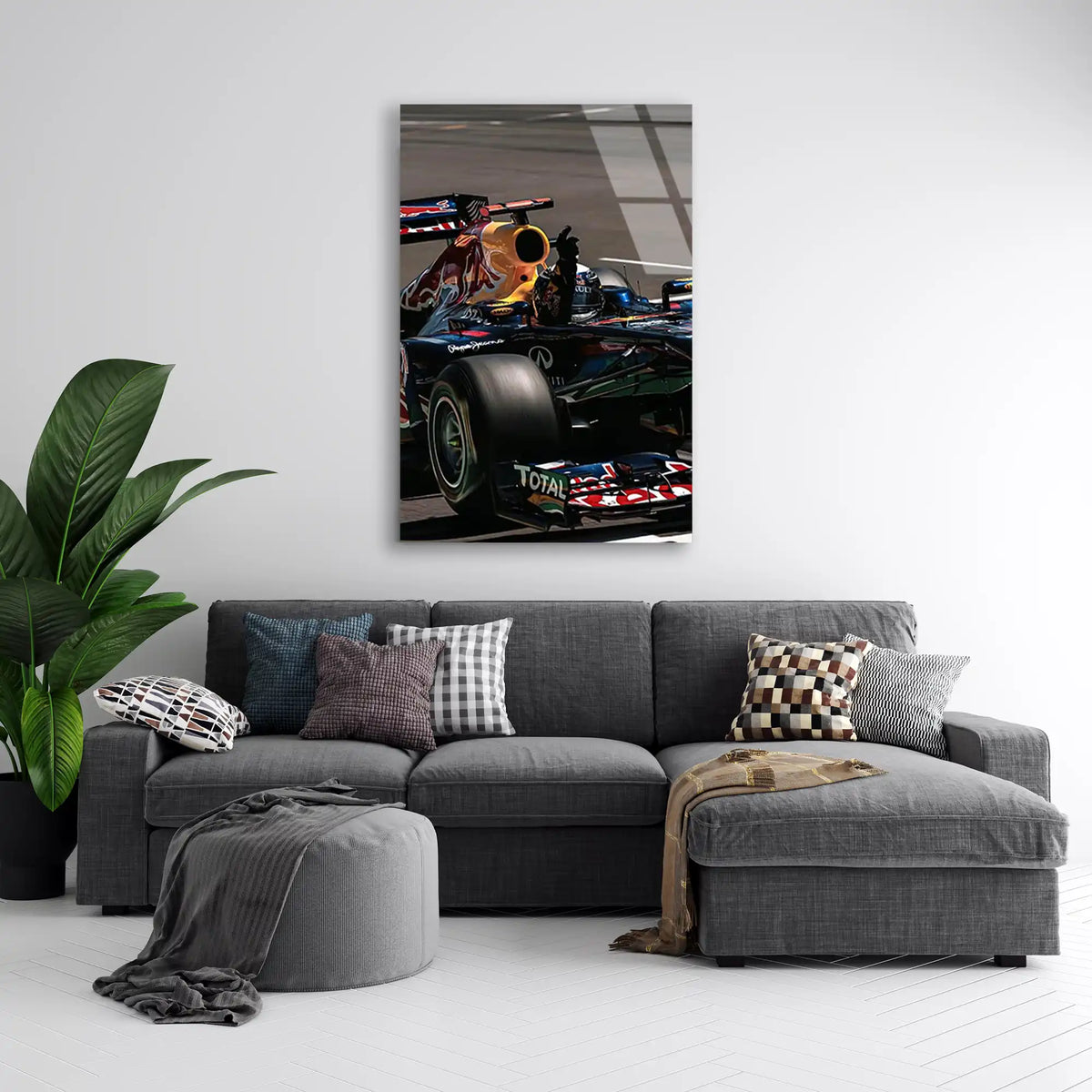 Red Bull Zafer Anı F1 Cam Tablo – Formula 1 Duvar Dekoru - DEG0816