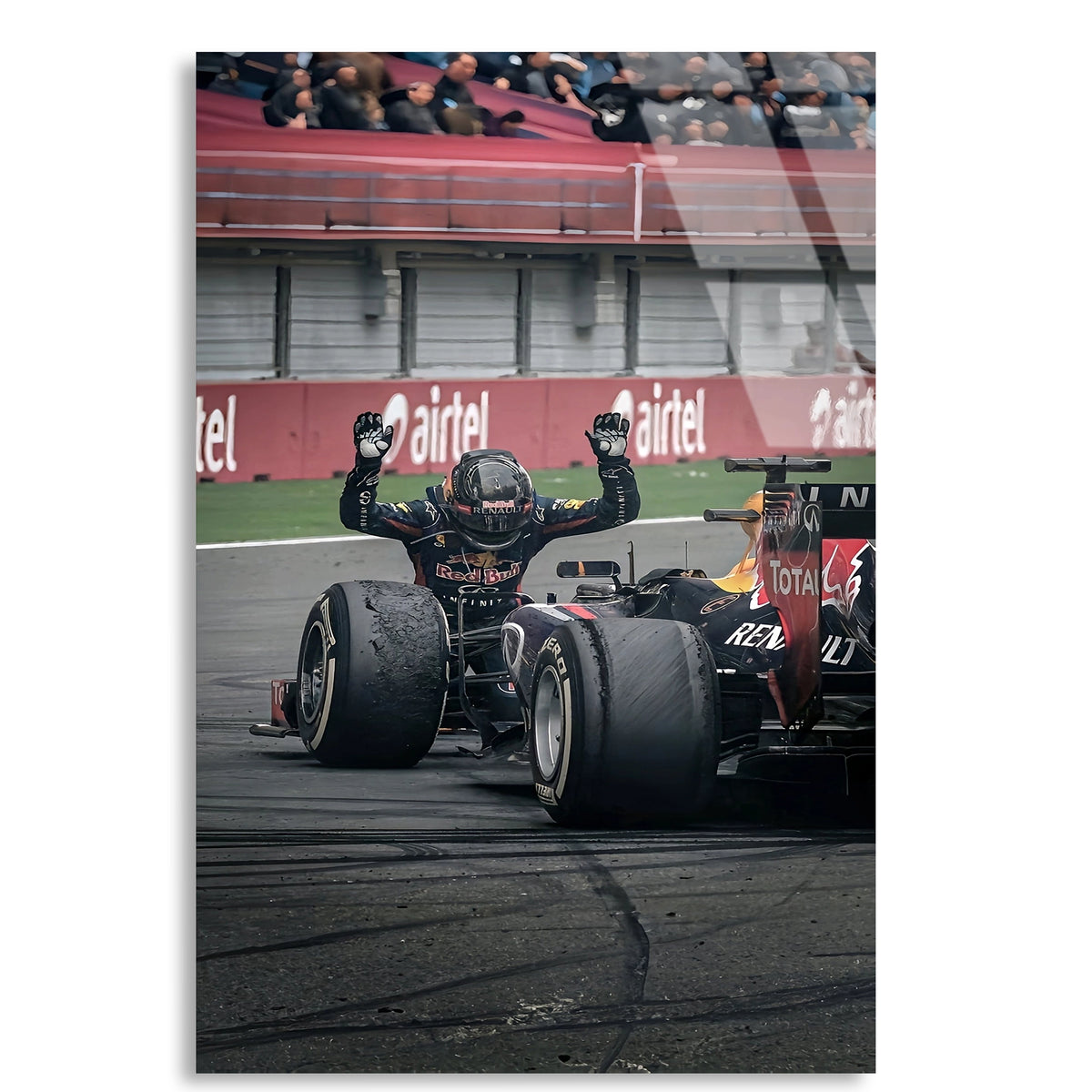 Red Bull Zafer Donutları F1 Cam Tablo – Formula 1 Duvar Dekoru - DEG0792