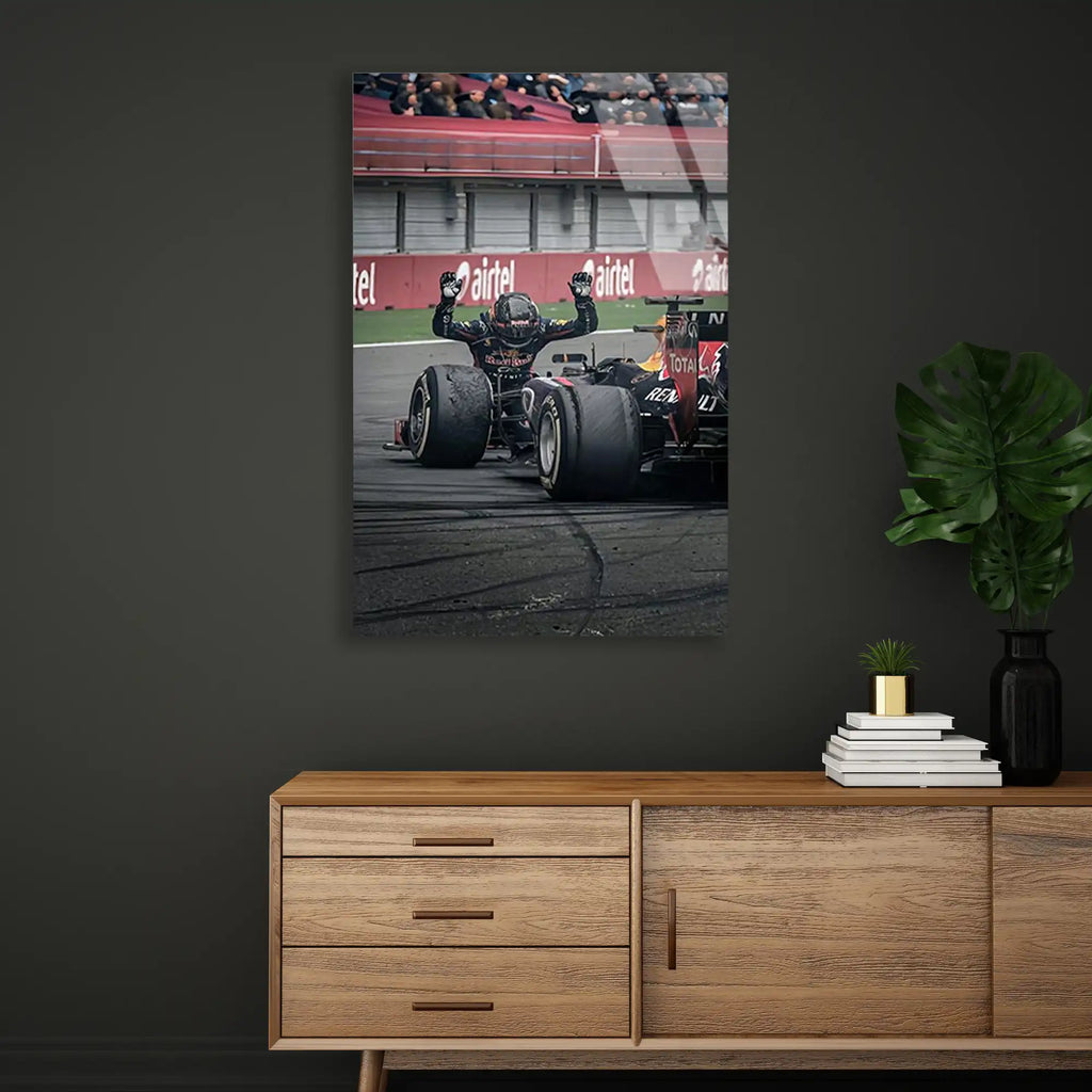 Red Bull Zafer Donutları F1 Cam Tablo – Formula 1 Duvar Dekoru - DEG0792