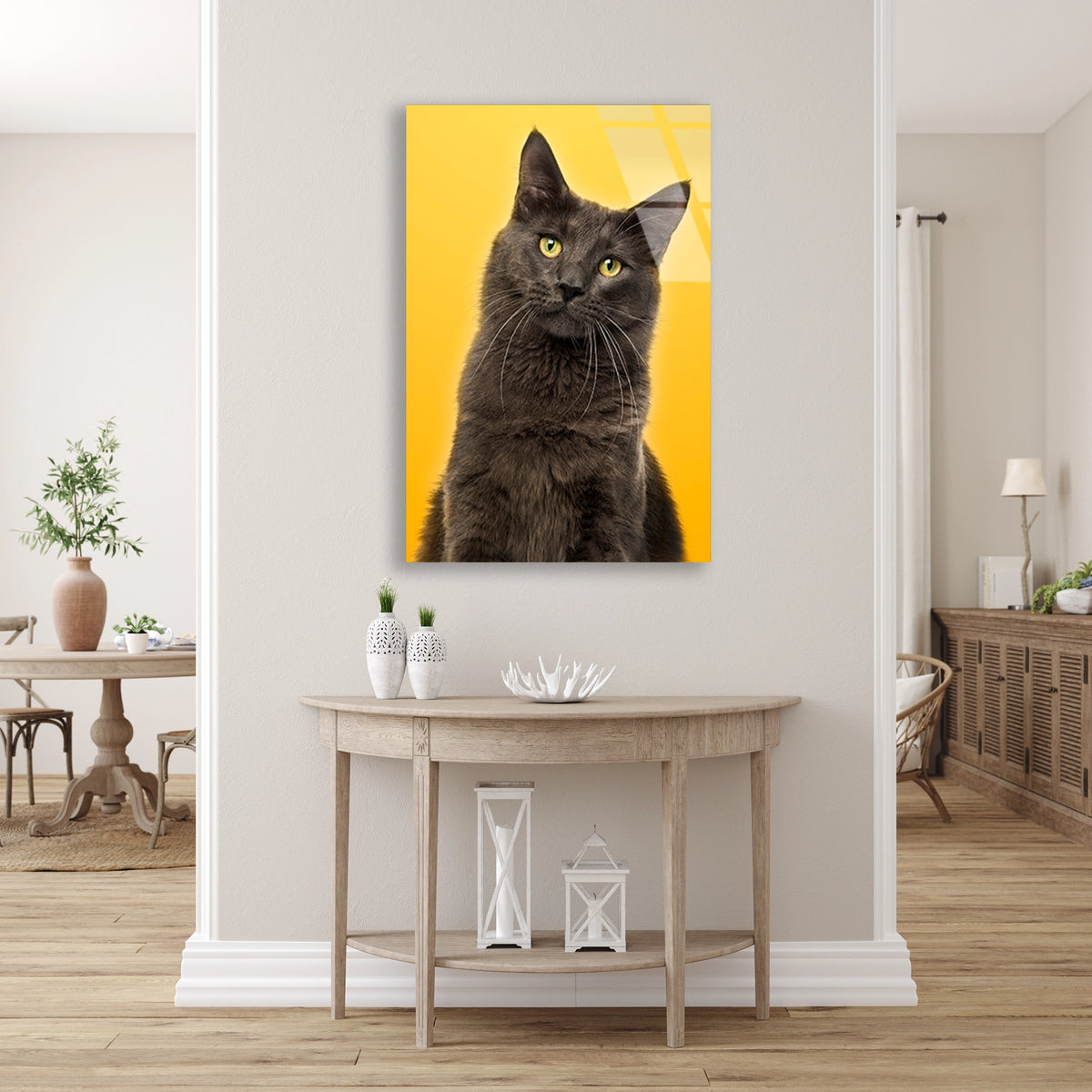 Sarı Fonda Gri Kedi Cam Tablo – Hayvan Duvar Dekoru - DEG0931